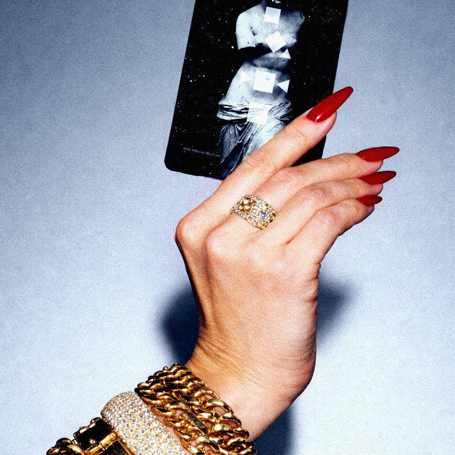 BEAUTY BY DESIGN - L I L F O X